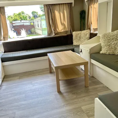 Mobile Home Holle Poarte Makkum Exterior photo